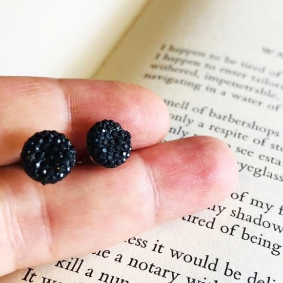 ALQUIMIA Jewelry - 3/35$ ACRYLIC BLACK ONIX DRUZZY STUDS